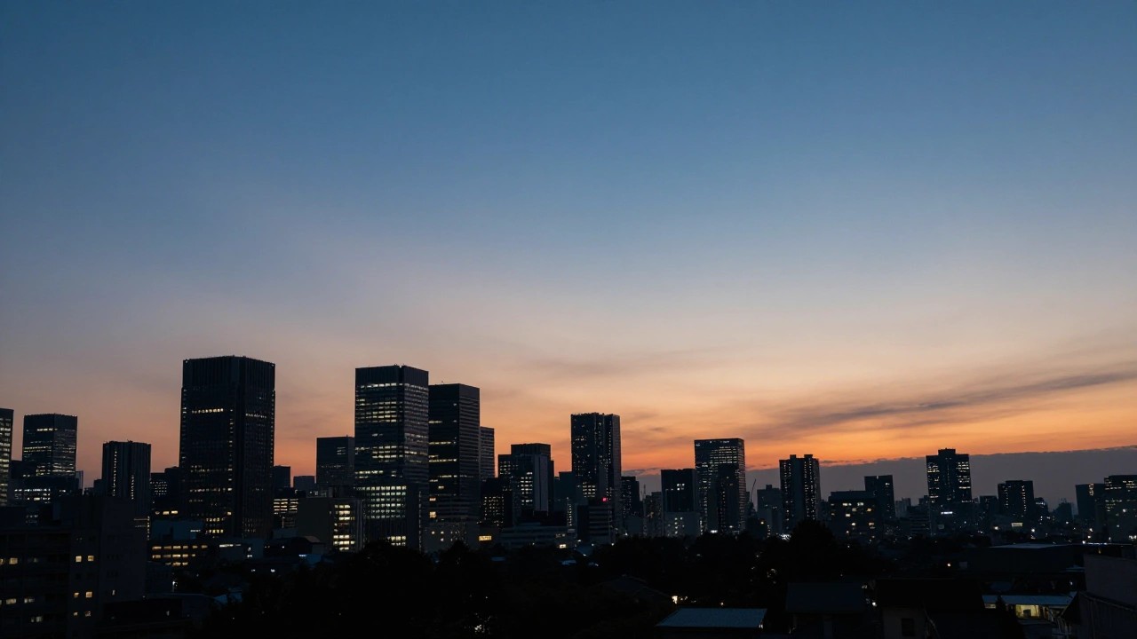 夜明けの東京の空のイメージ