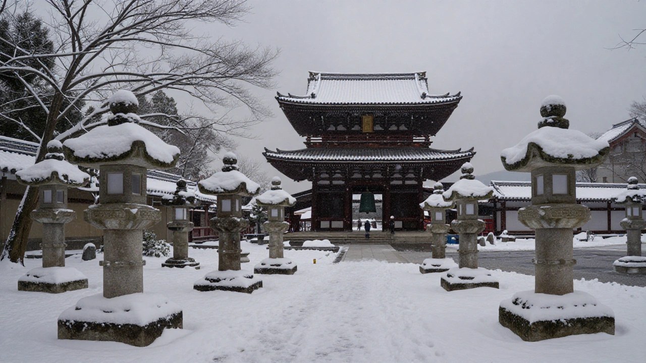 雪の夜の鐘楼のイメージ